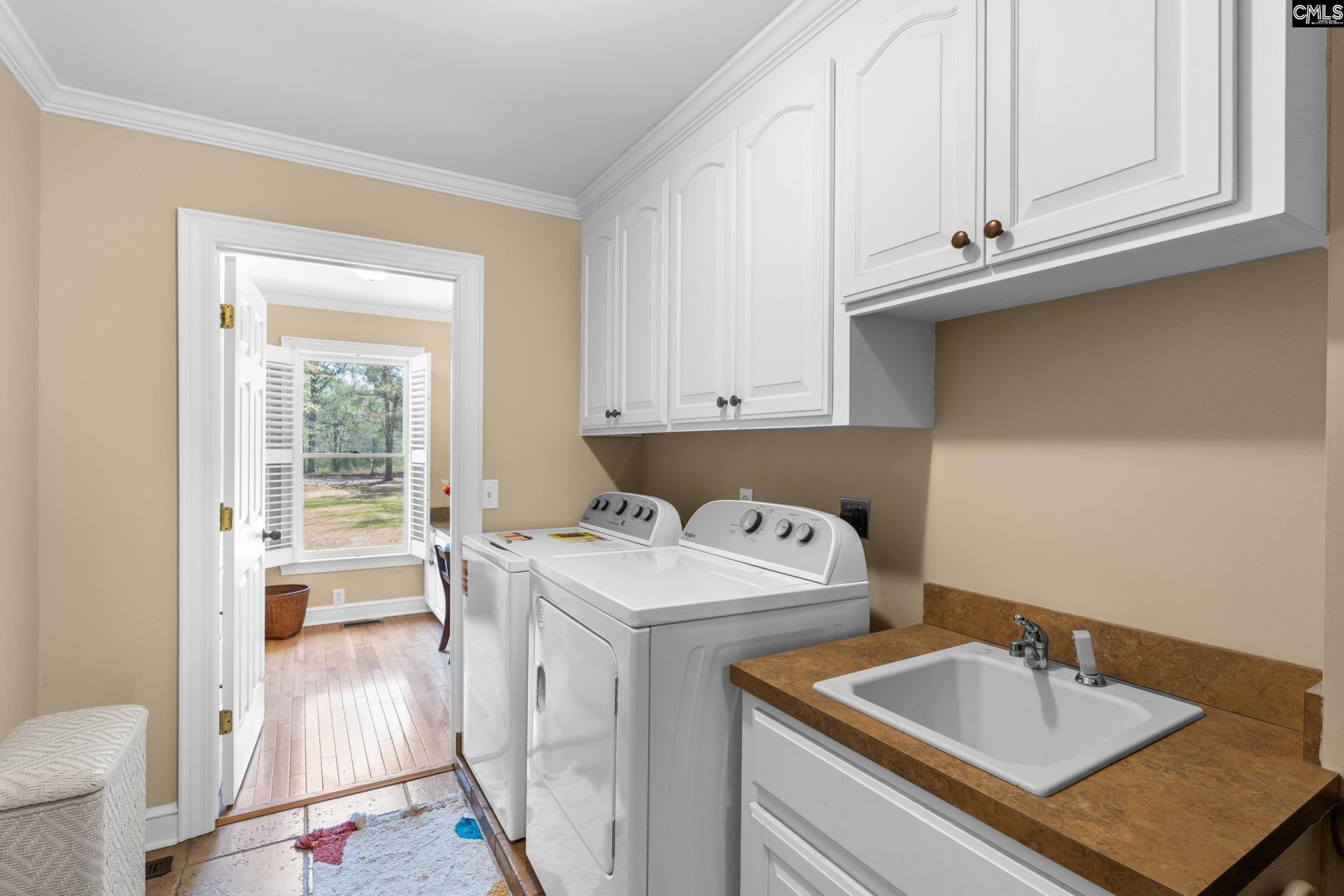 1368 Sunnyhill Drive Photo 25