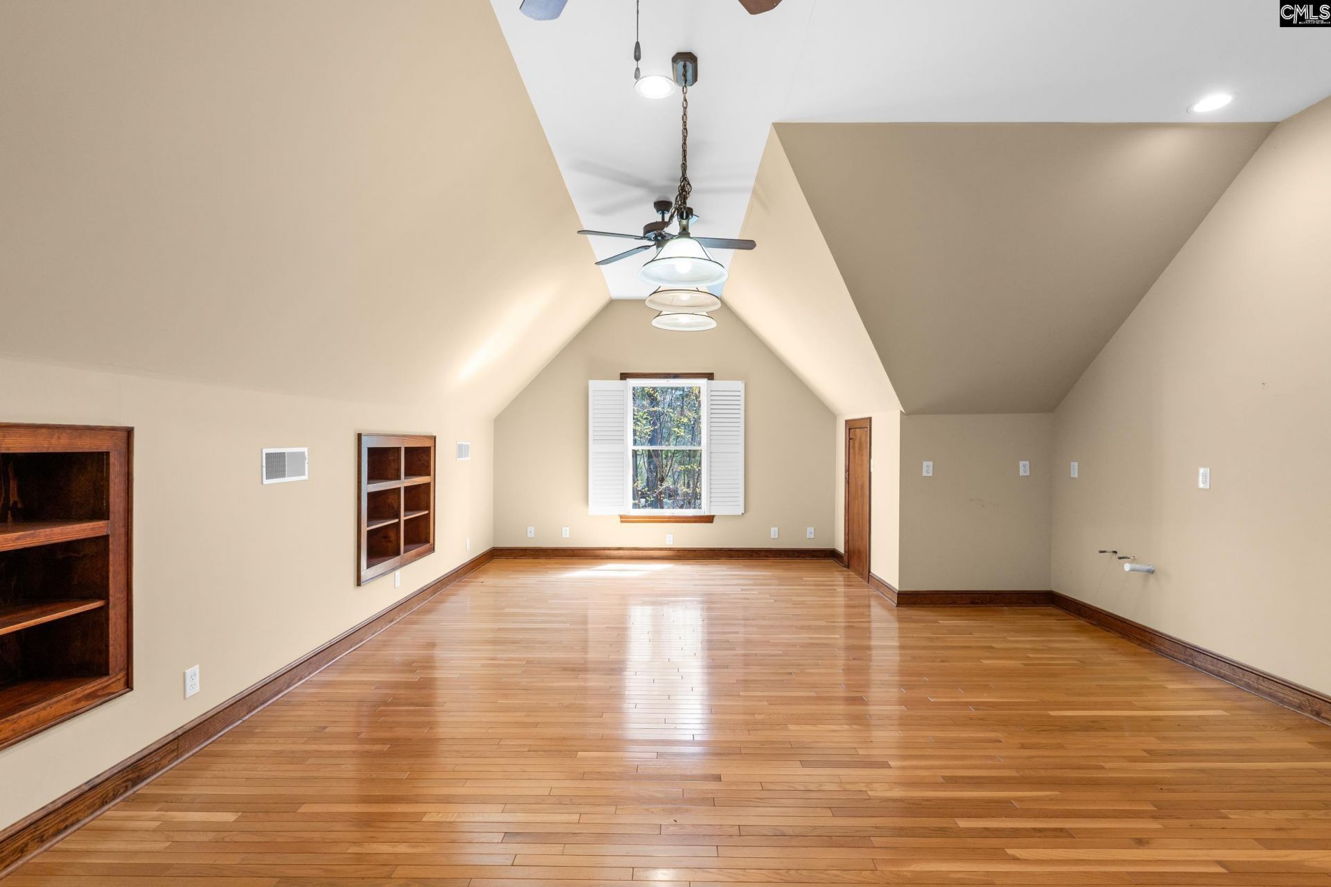 1368 Sunnyhill Drive Photo 26