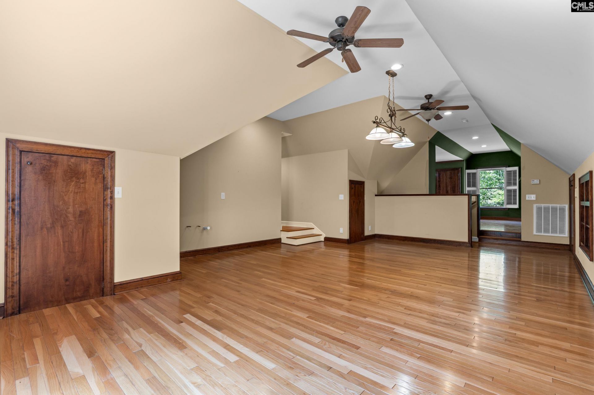 1368 Sunnyhill Drive Photo 27