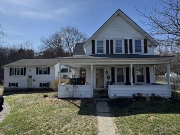 73 Weston Ave, Holbrook, MA 02343