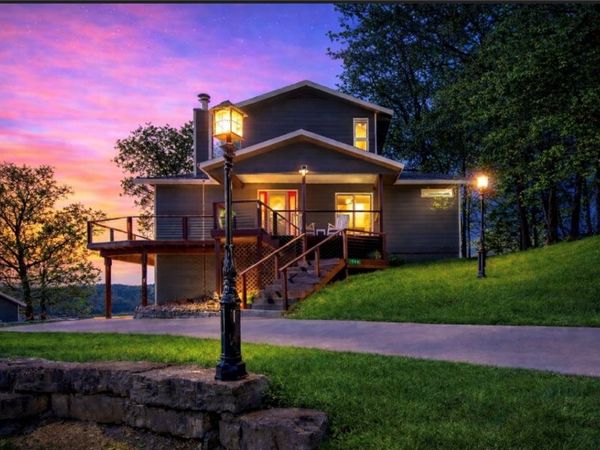 240 Point Mirage Road , Eureka Springs, AR 72631