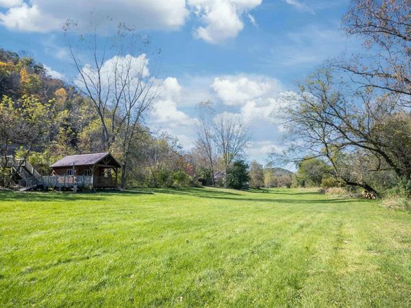 855 US Highway 61, Readstown, WI 54652