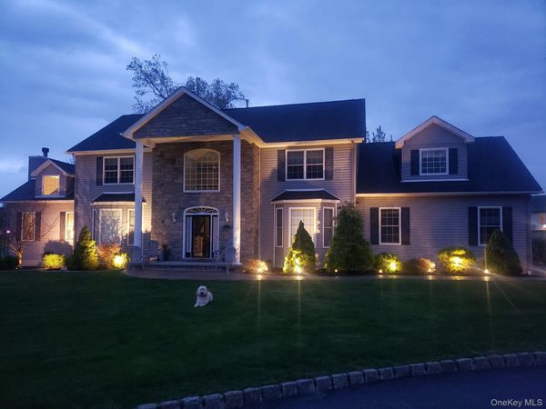 104 Winding Brook Court , Cornwall, NY 12553