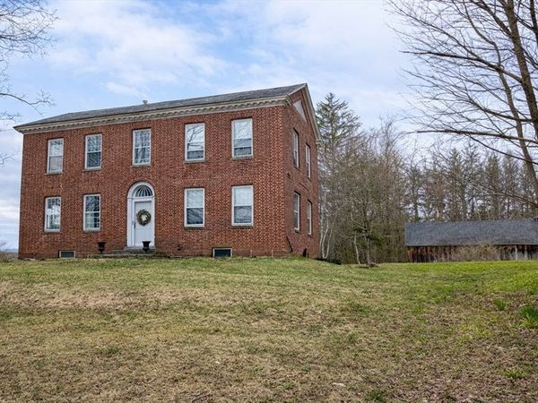 108 Colrain Shelburne Rd, Shelburne, MA 01370