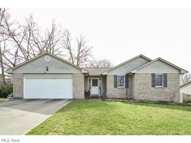 183 Mccadden Avenue NE, Massillon, OH 44646