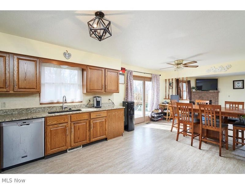 183 Mccadden Avenue NE, Massillon, OH 44646 Photo 6