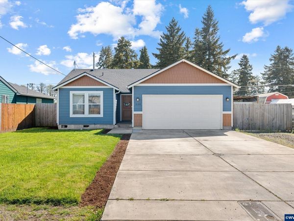 3140 NE Knox Butte Av, Albany, OR 97321