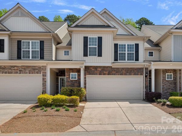 2207 Whitford Lane, Charlotte, NC 28210