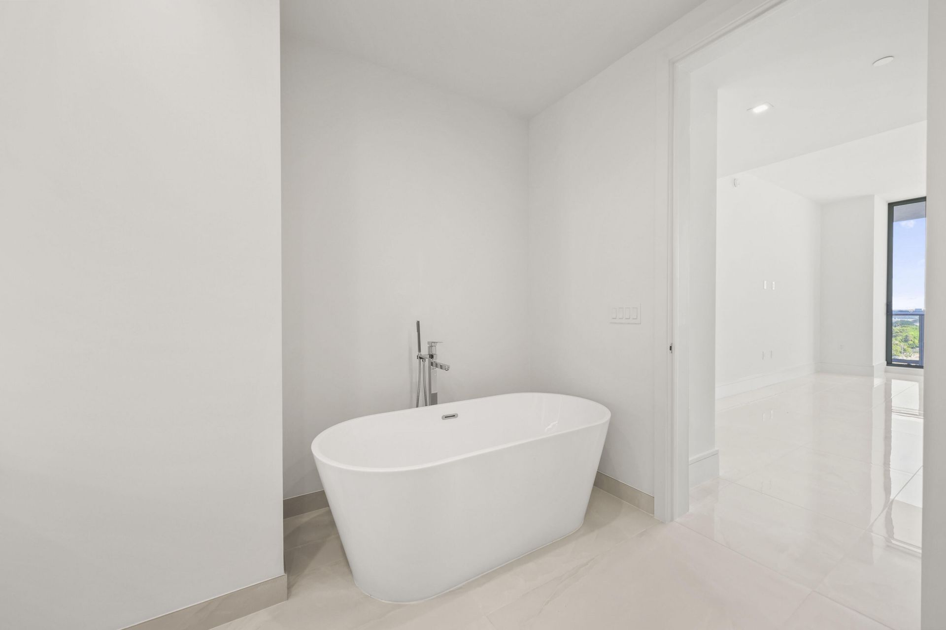 220 Lake Shore Drive, Unit 1121, Lake Park, FL 33403 Photo