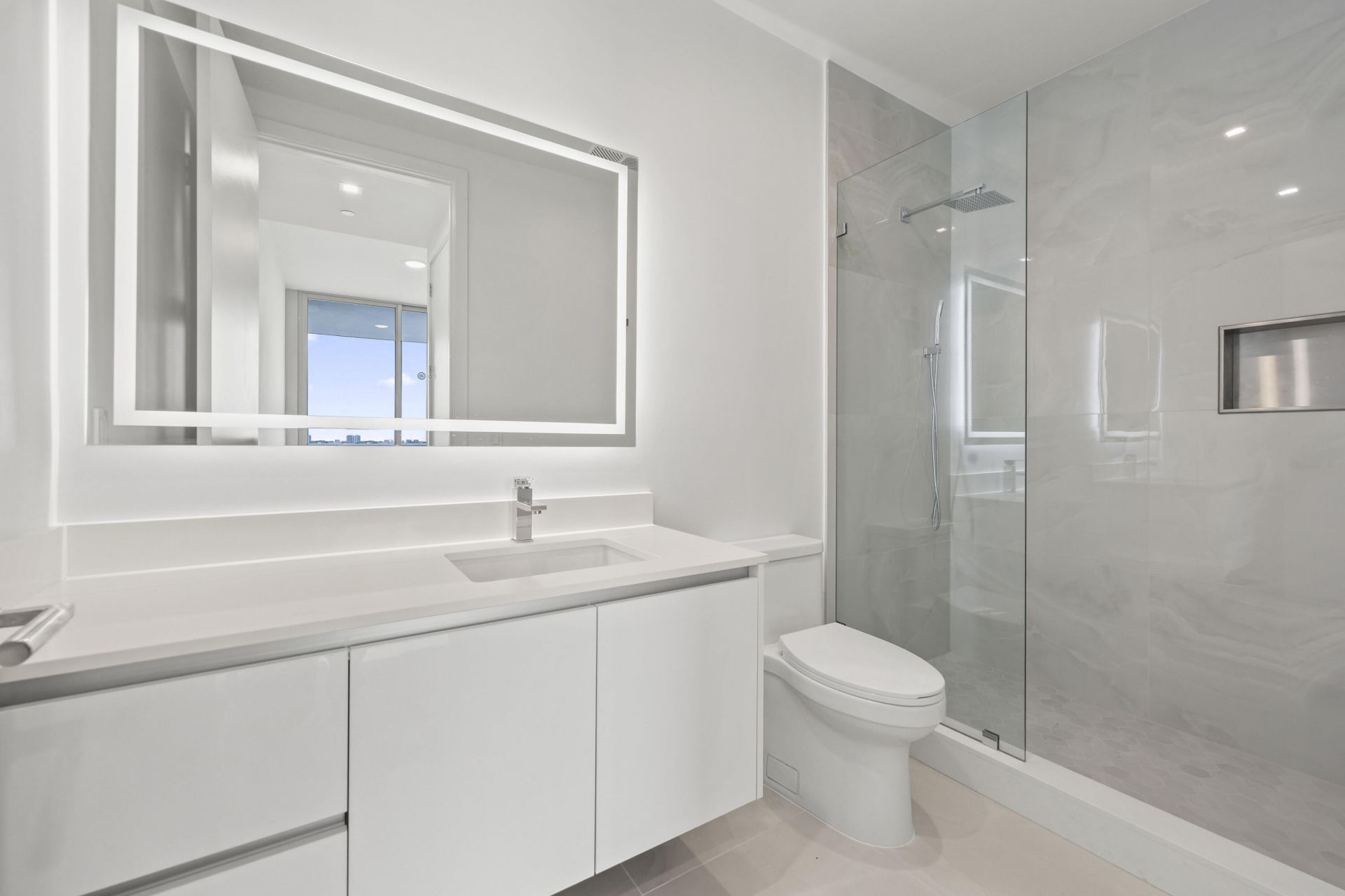 220 Lake Shore Drive, Unit 1121, Lake Park, FL 33403 Photo