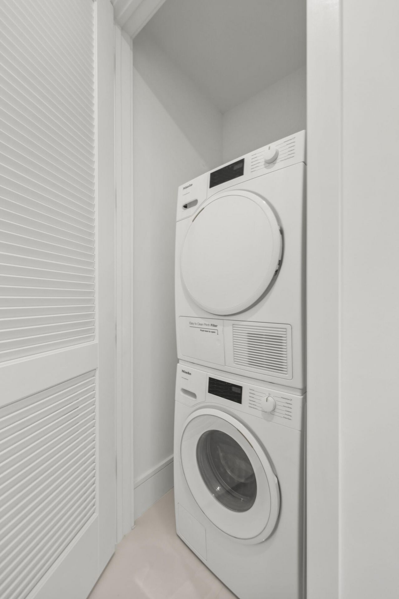 220 Lake Shore Drive, Unit 1121, Lake Park, FL 33403 Photo