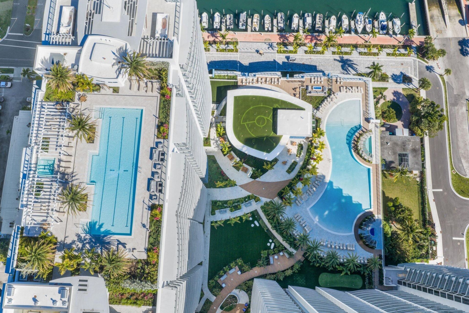 220 Lake Shore Drive, Unit 1121, Lake Park, FL 33403 Photo