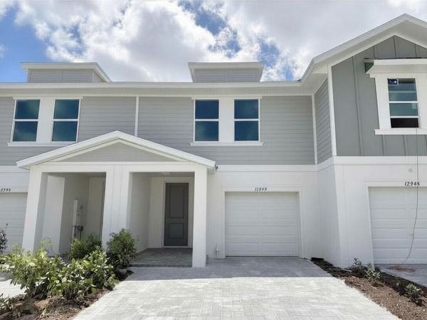 12949 SW Forli Way, Port St. Lucie, FL 34987