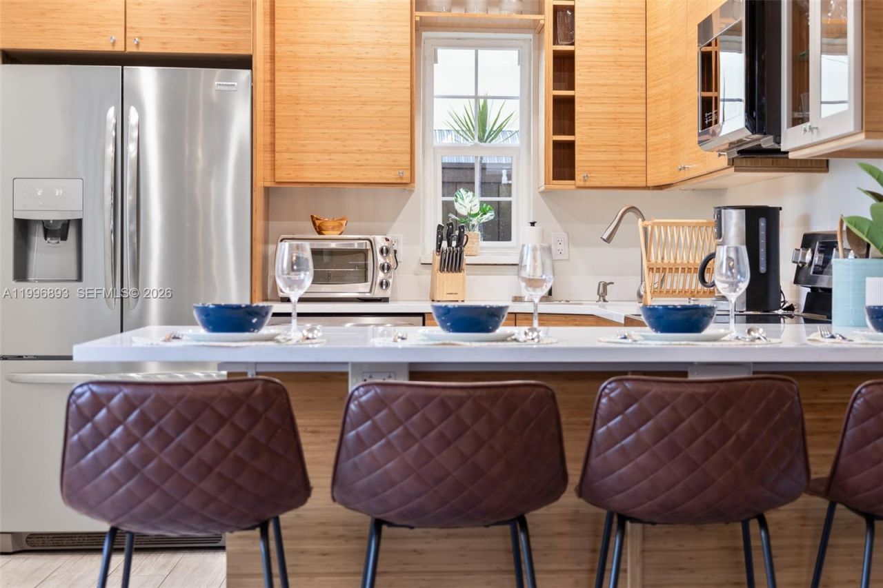 201 NE 16th Ct, Fort Lauderdale, FL 33305 Photo