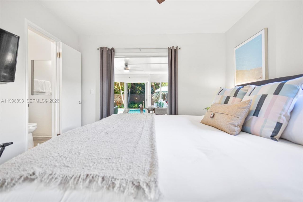 201 NE 16th Ct, Fort Lauderdale, FL 33305 Photo