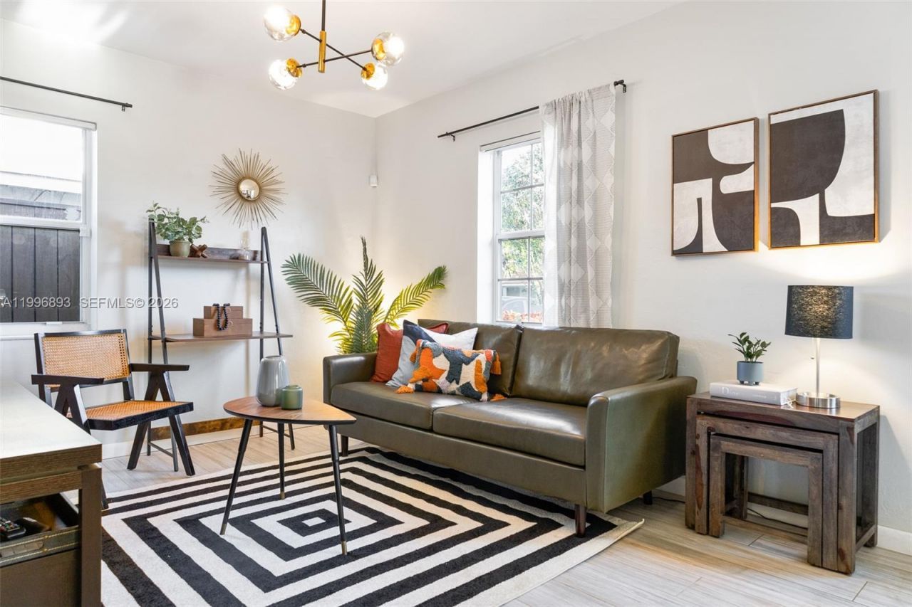 201 NE 16th Ct, Fort Lauderdale, FL 33305 Photo