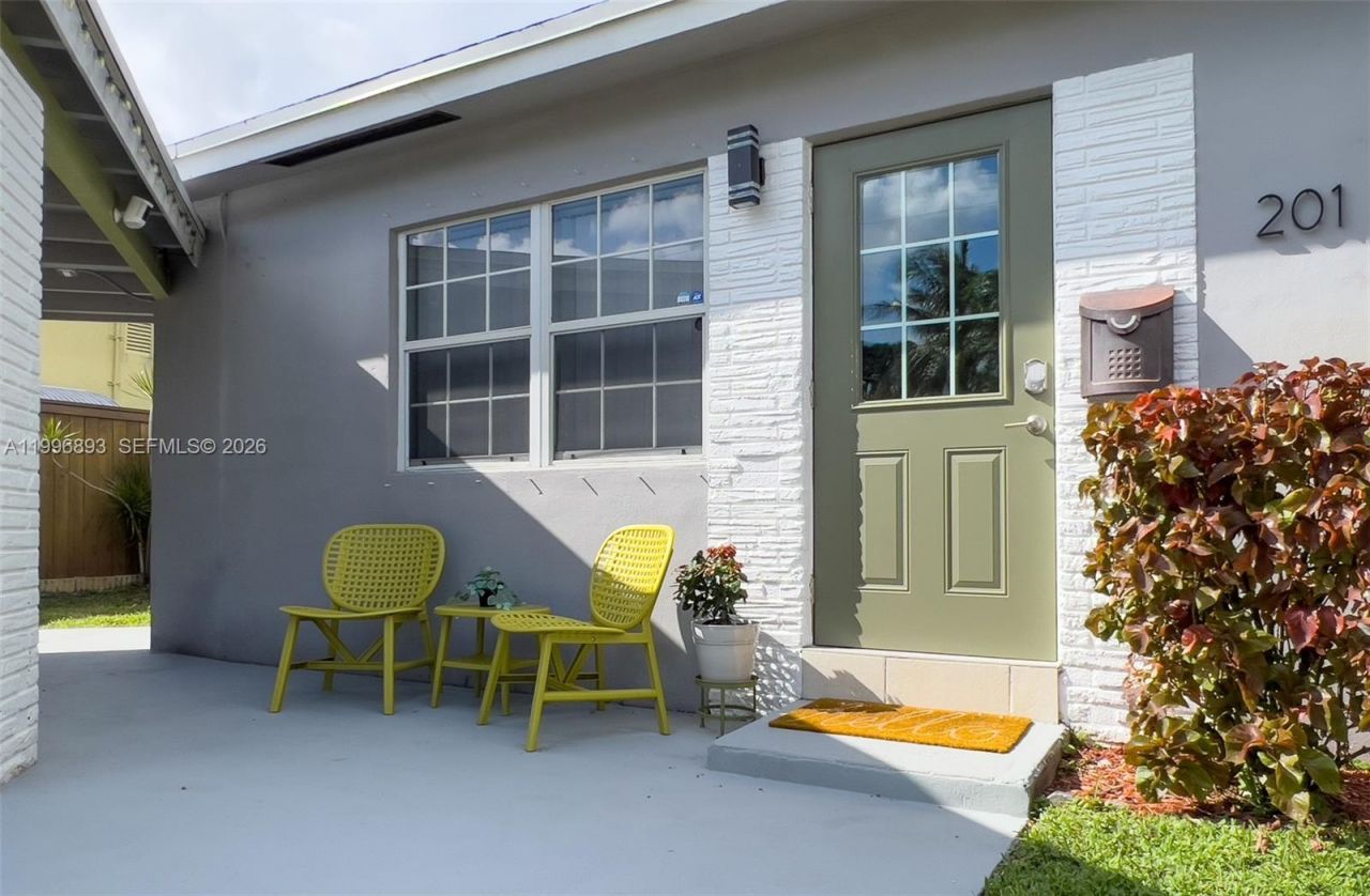 201 NE 16th Ct, Fort Lauderdale, FL 33305 Photo