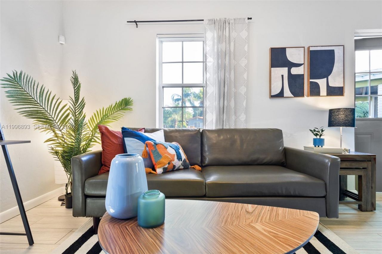 201 NE 16th Ct, Fort Lauderdale, FL 33305 Photo