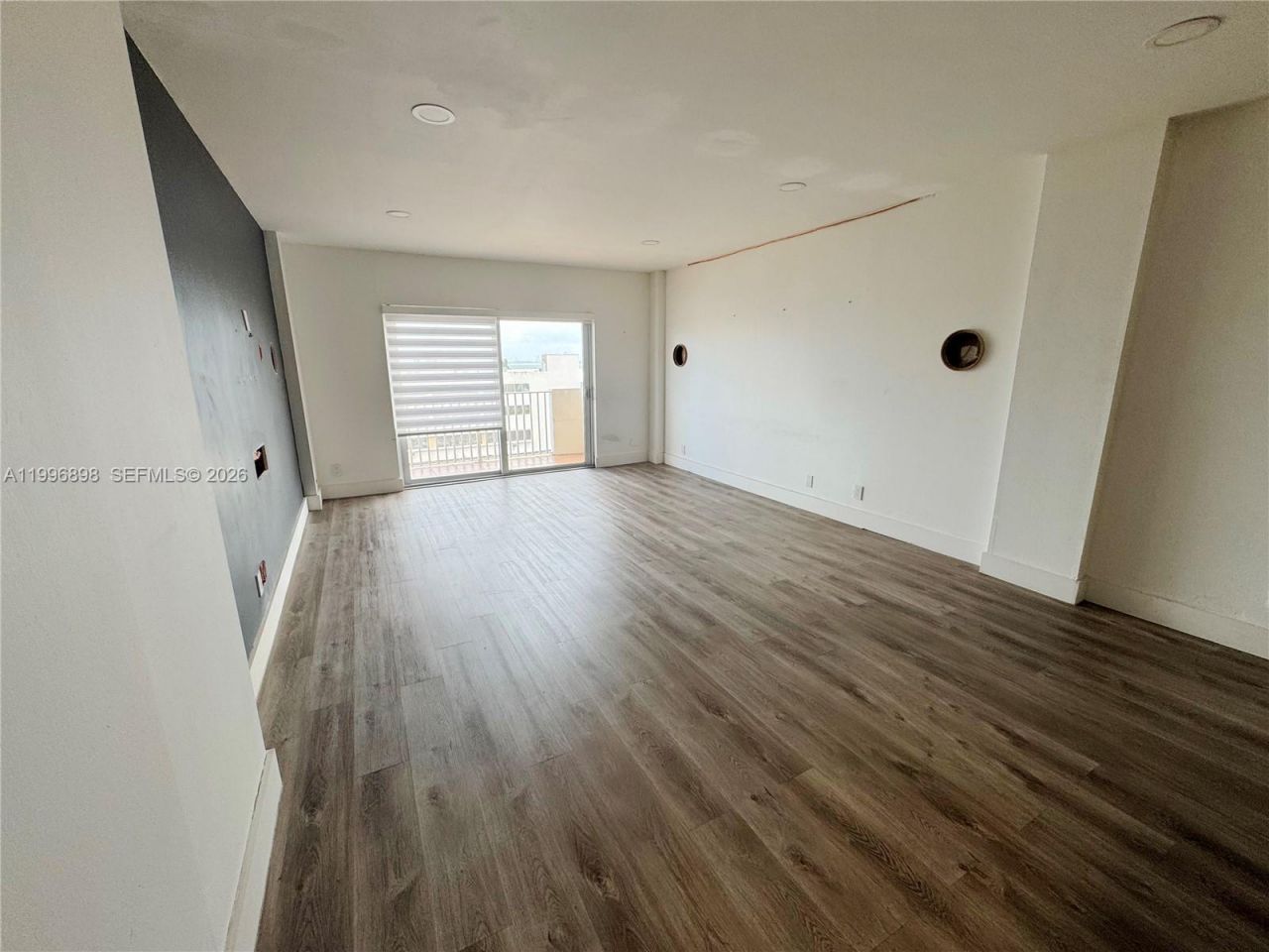 1455 N Treasure Dr, Unit 7B, North Bay Village, FL 33141 Photo