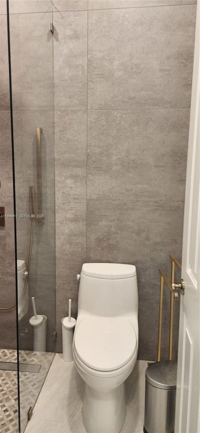 3870 E Hibiscus St, Weston, FL 33332 Photo