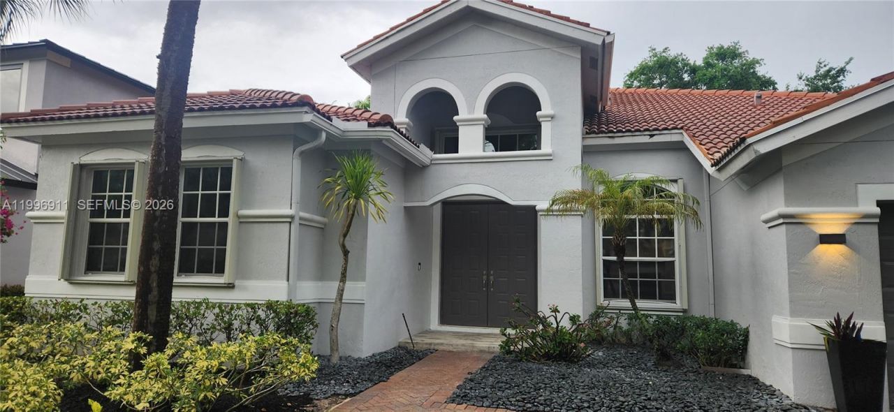 3870 E Hibiscus St, Weston, FL 33332 Photo