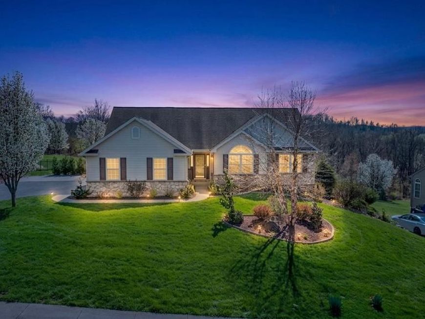 216 Pleasant View Drive, Douglassville, PA 19518 Main Photo