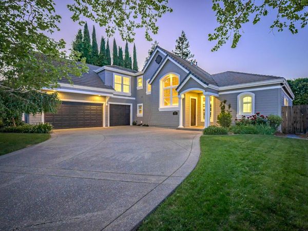 3309 La Playa Dr, Davis, CA 95618