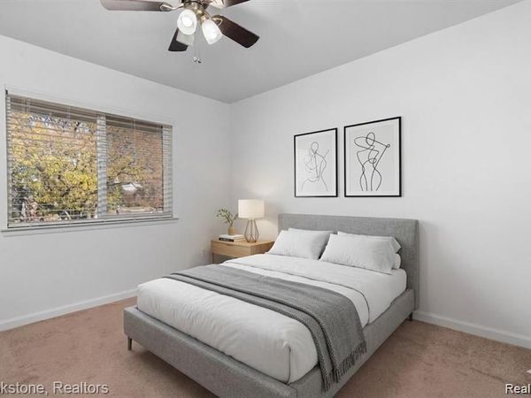 1965 Axtell Drive, Troy, MI 48084