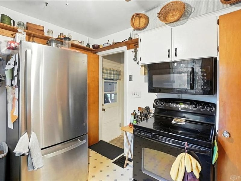 2064 Fairfield Pike, Springfield, OH 45502 Photo 13