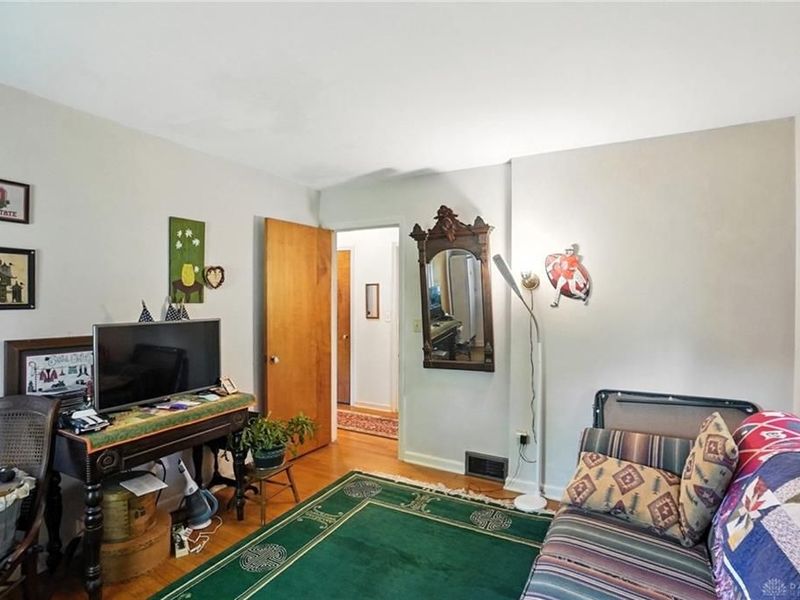 2064 Fairfield Pike, Springfield, OH 45502 Photo 19