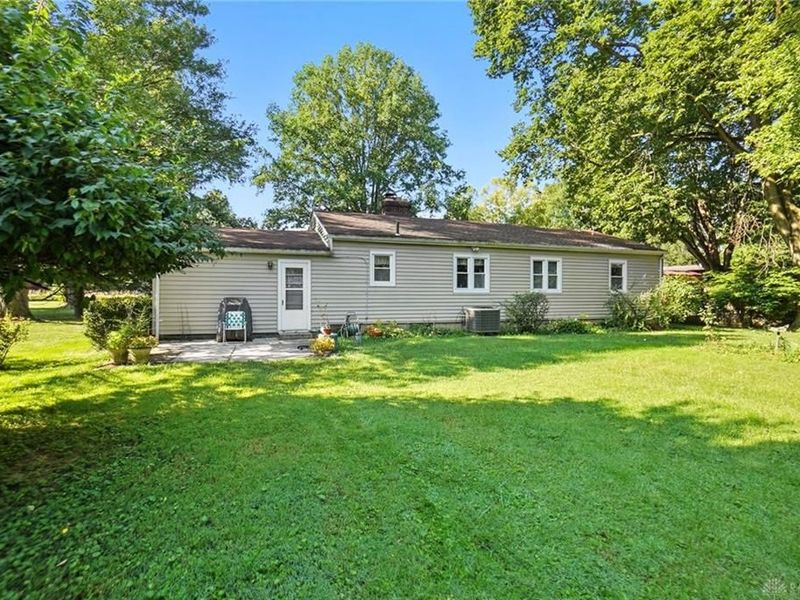 2064 Fairfield Pike, Springfield, OH 45502 Photo 29