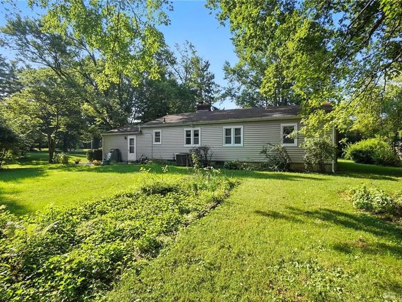 2064 Fairfield Pike, Springfield, OH 45502 Photo 31