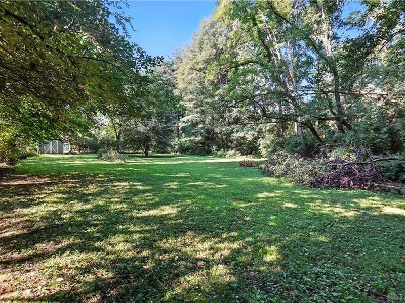 2064 Fairfield Pike, Springfield, OH 45502 Photo 36