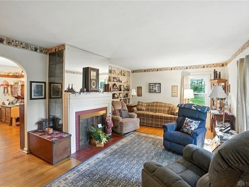 2064 Fairfield Pike, Springfield, OH 45502 Photo 6