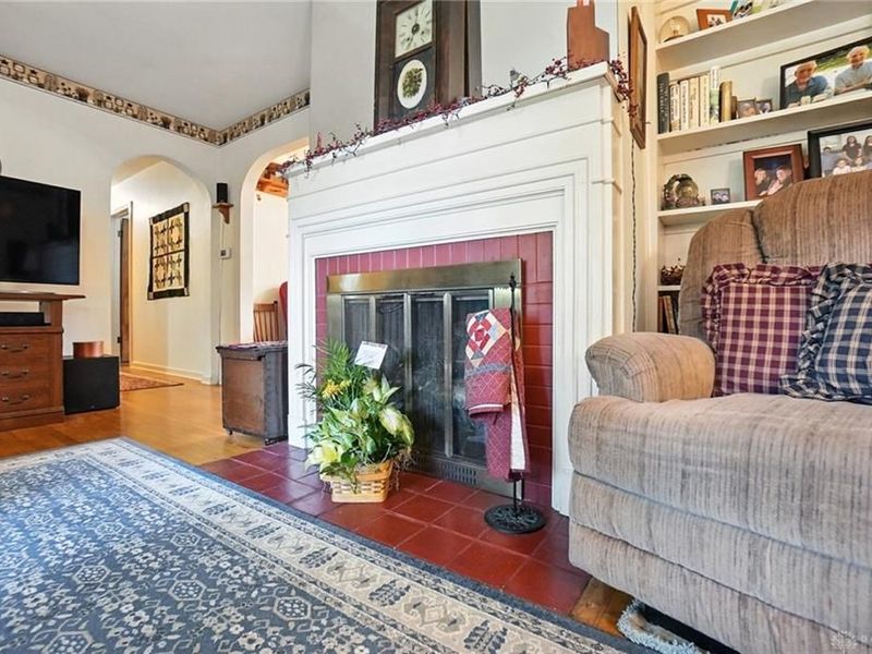 2064 Fairfield Pike, Springfield, OH 45502 Photo 8