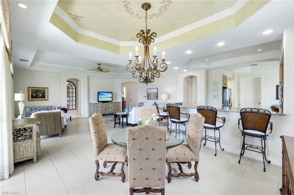 554 Avellino Isles Cir, Unit 101, Naples, FL 34119 Photo