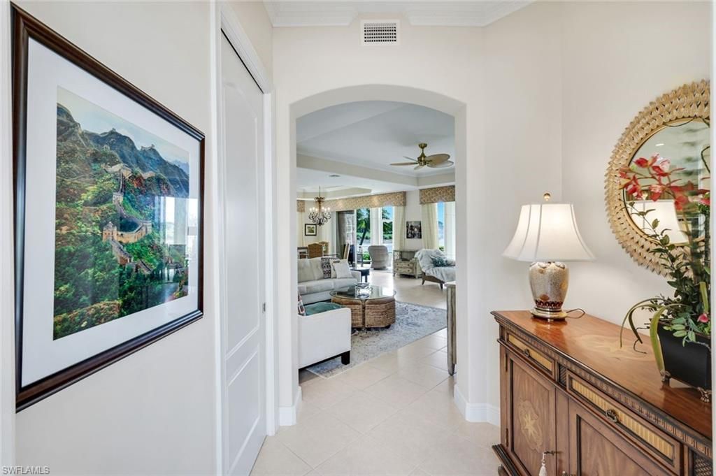 554 Avellino Isles Cir, Unit 101, Naples, FL 34119 Photo