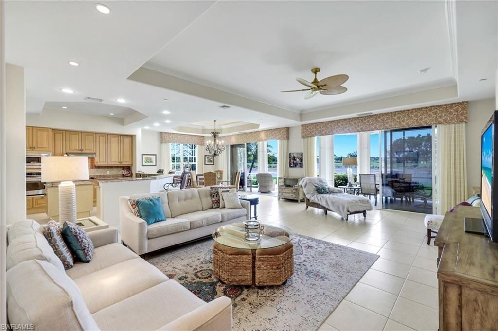 554 Avellino Isles Cir, Unit 101, Naples, FL 34119 Photo