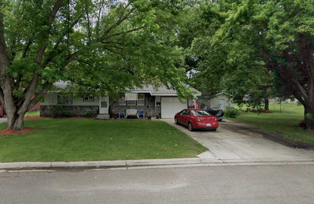 512 Sunrise Avenue , Paynesville, MN 56362 Main Photo