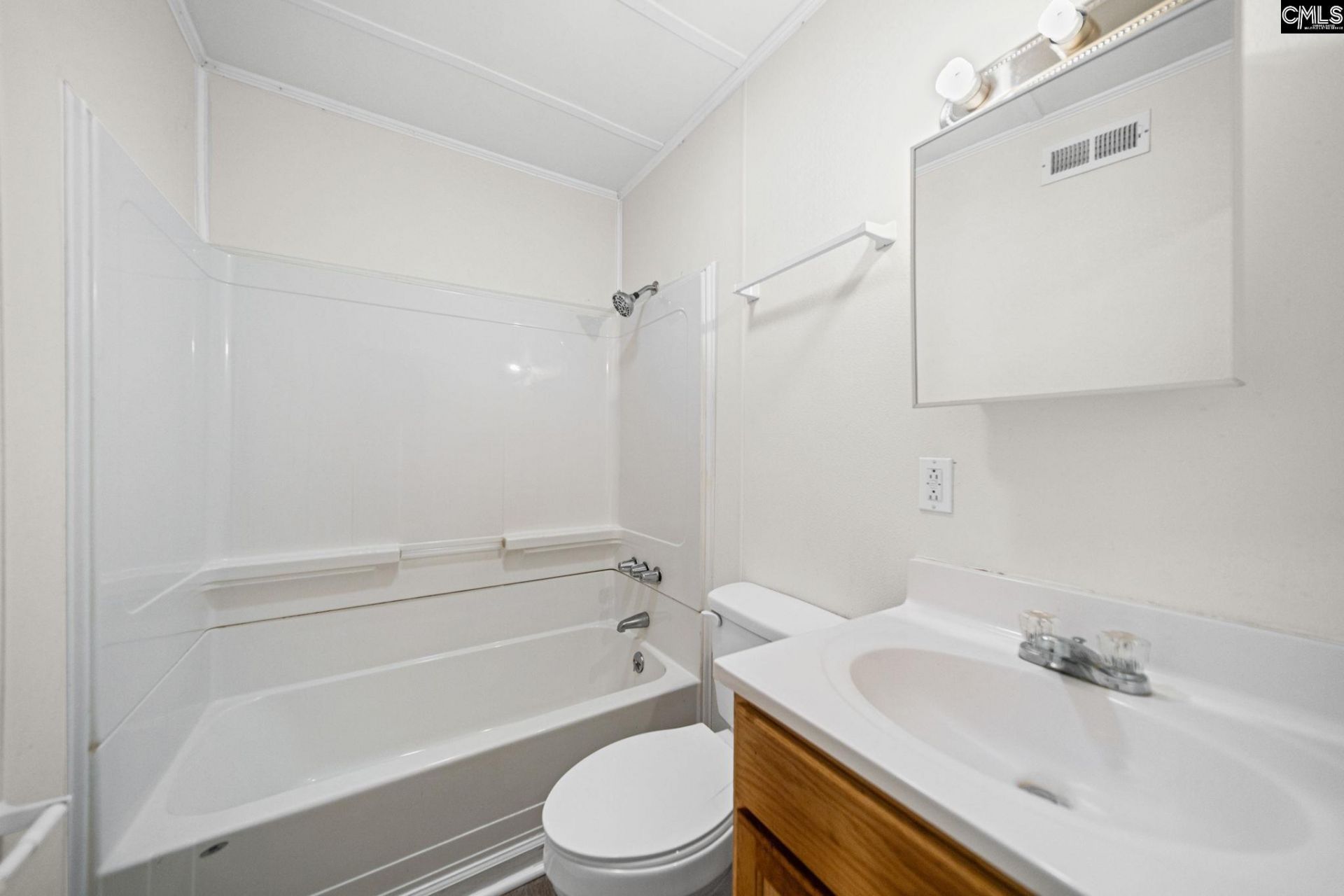 924 Stebondale Road  Photo 27