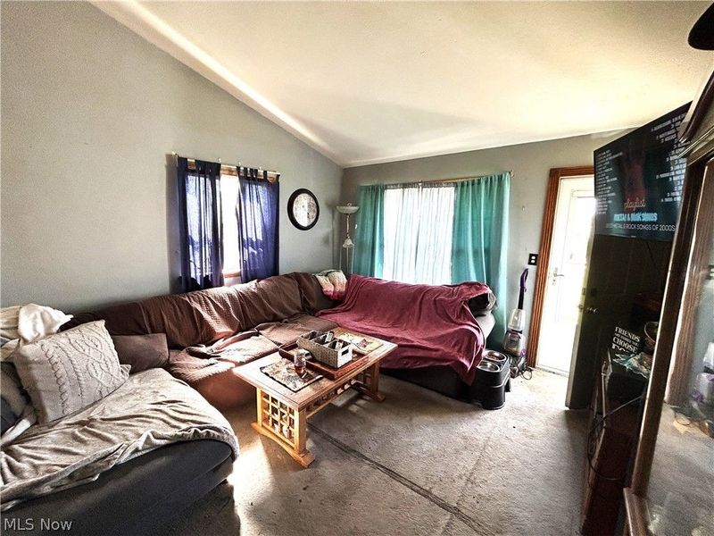 4165 Raymond Drive, Brunswick, OH 44212 Photo 8