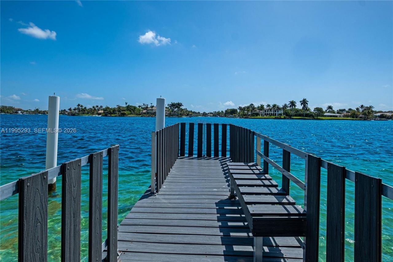 14021 SW 97th Ave , Miami, FL 33176 Photo