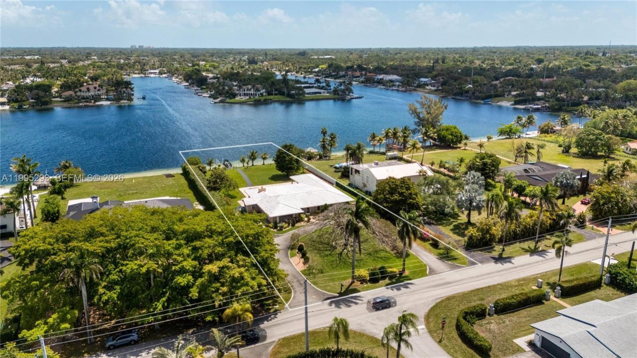 14021 SW 97th Ave , Miami, FL 33176 Photo