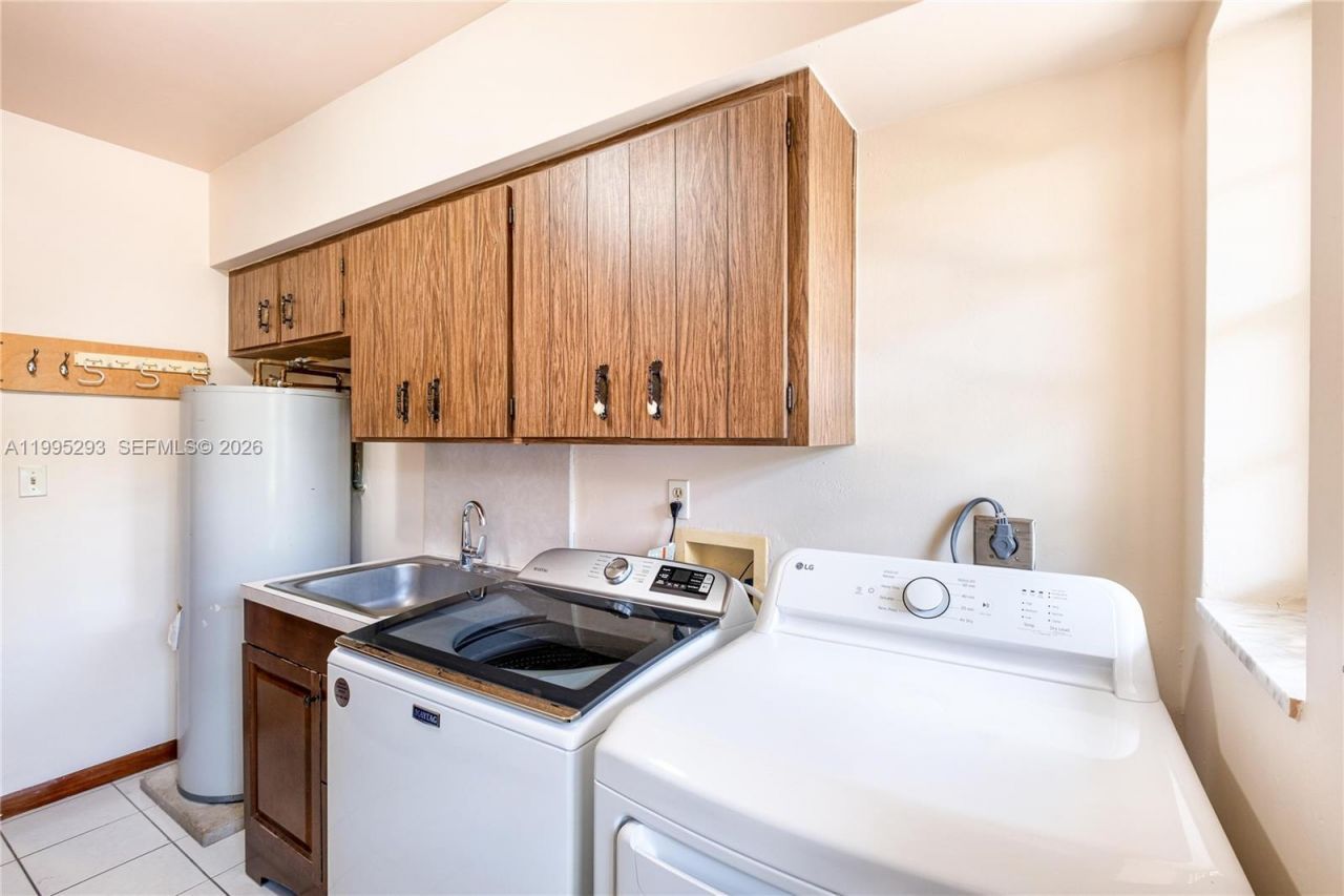 14021 SW 97th Ave , Miami, FL 33176 Photo