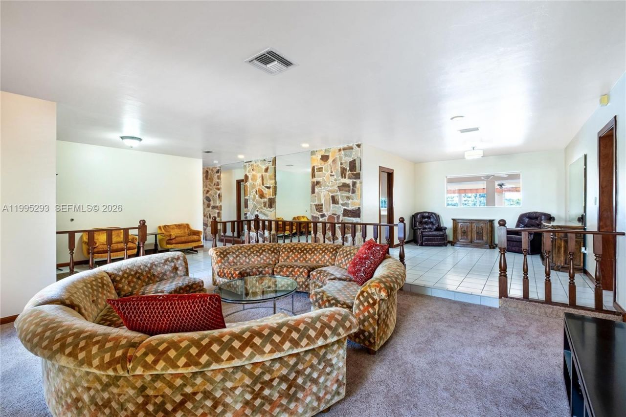 14021 SW 97th Ave , Miami, FL 33176 Photo