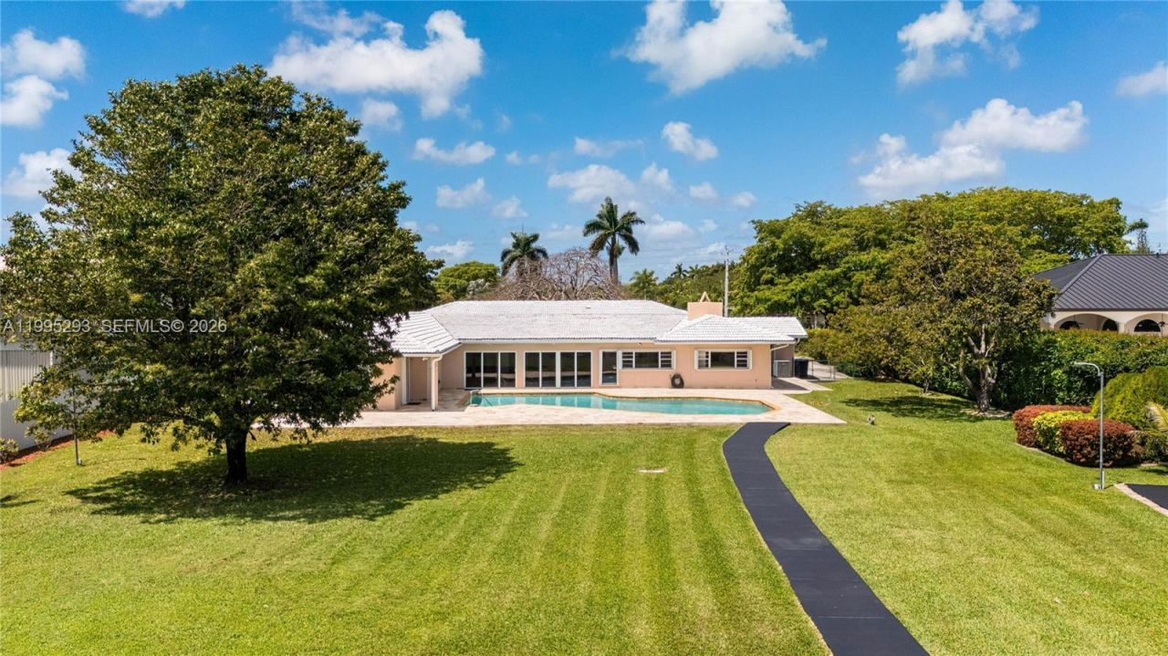 14021 SW 97th Ave , Miami, FL 33176 Photo