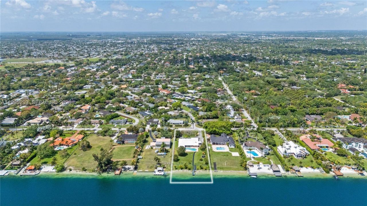 14021 SW 97th Ave , Miami, FL 33176 Photo