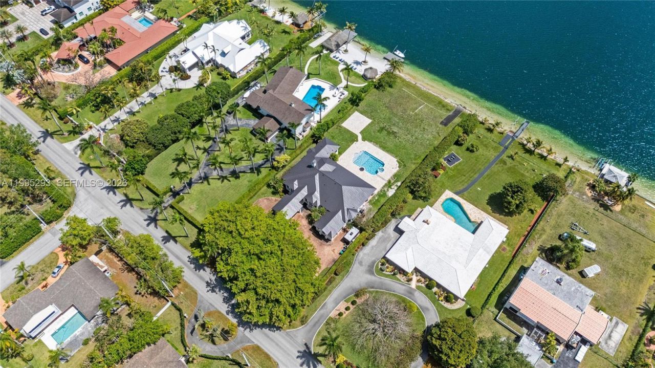 14021 SW 97th Ave , Miami, FL 33176 Photo