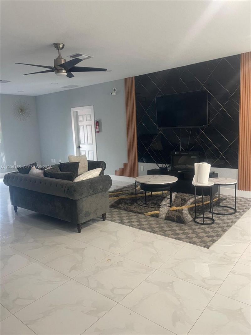 675 Coral Way, Delray Beach, FL 33445 Photo