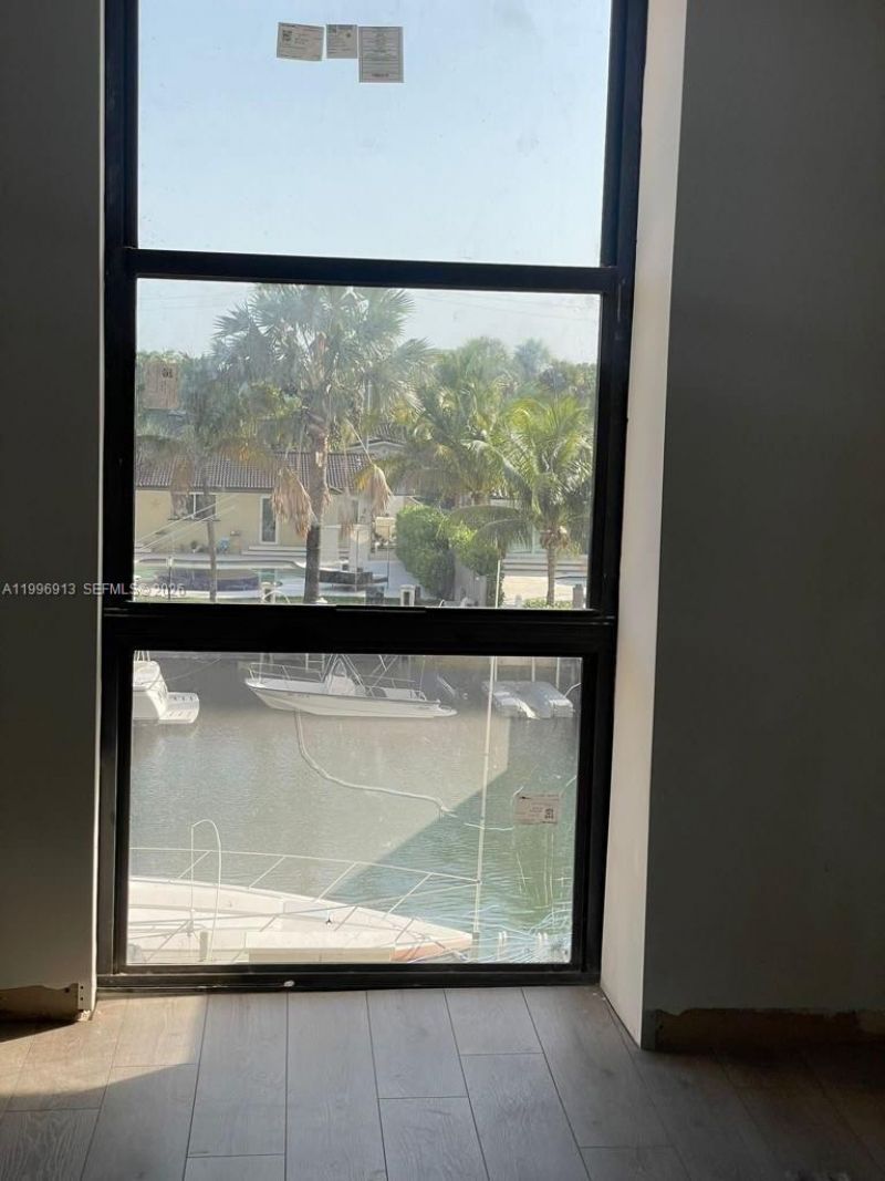 2350 NE 135th St , Unit 308, North Miami, FL 33181 Photo